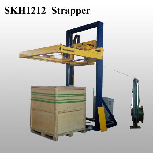 Wood board strapping machine with TITAN sealing head