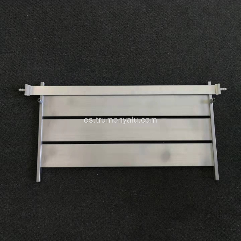 Placa de aluminio de extrusión refrigerada por agua para disipador de calor