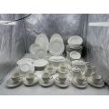 Easy to store ceramic tableware