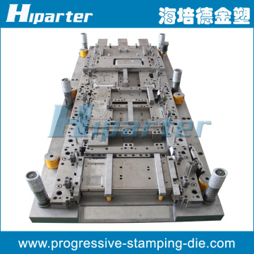 Microwave oven top panel metal progressive stamping die