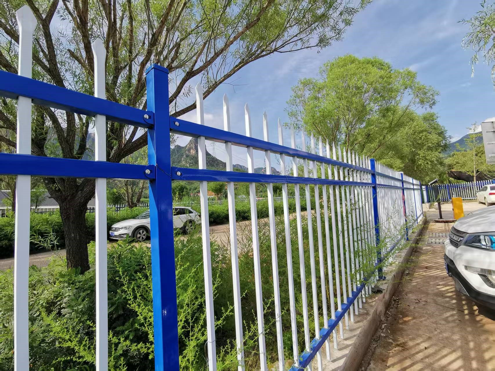 Sistemas de cerca de guarnição para uso residencial e comercial