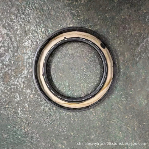 TRUCK GEARBOX ACCESSORIES: 16S2531 Input Oil Seal for SINOTRUK HOWO & ZF GEARBOX