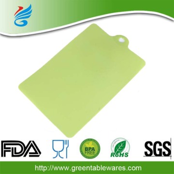 thin plastic flexible cutting board