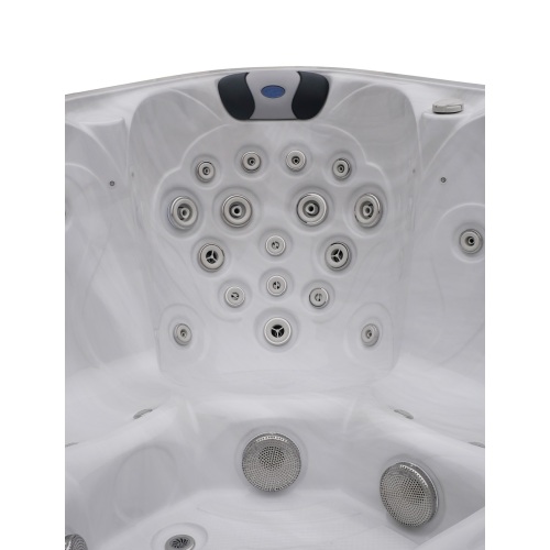 6-Person Acrylic Outdoor spa
