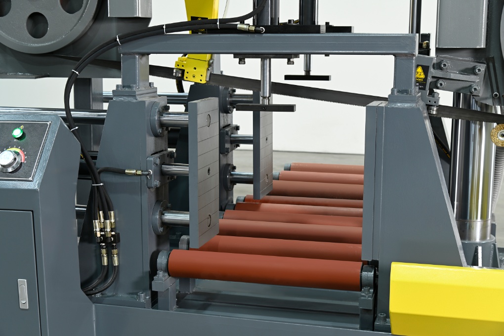 Fully Automatic Horizontal Bandsaw Machine