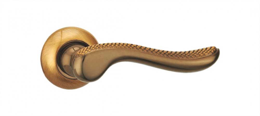 Plush succinct insulated zinc alloy door handle