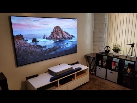 ALR projector screen for ultra short throw projector