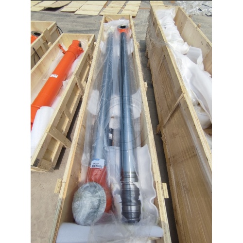 YB60000563 pump for ZX200