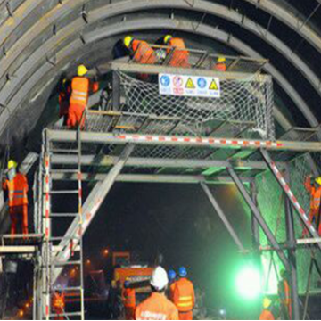 Tunnel voering trolley voor snelwegconstructie
