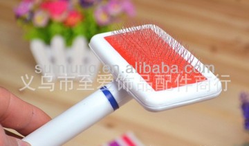 Plastic Gilling for Pet, White Cushion Gilling, Fashionable Pet Comb 1/3