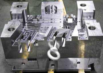 Base de molde de hardware fundido - automotivo