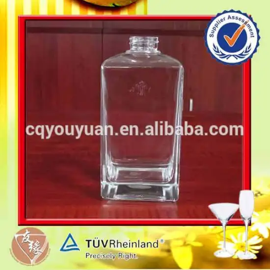 China cheap super white glass material 400ml clear tall square glass bottle with screw cap