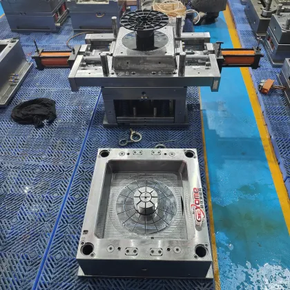 Plastic Injection Mould: Spool Mold Bobbin Injection Mould