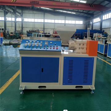 plastic pipe making machine/plastic extruder