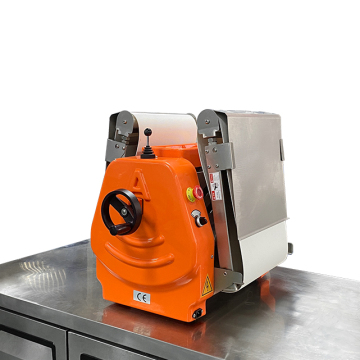Customizable Miniature Electric Dough Sheeter Machine for Pastry Automation
