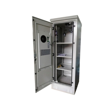 Panlabas na freestanding electrical enclosure