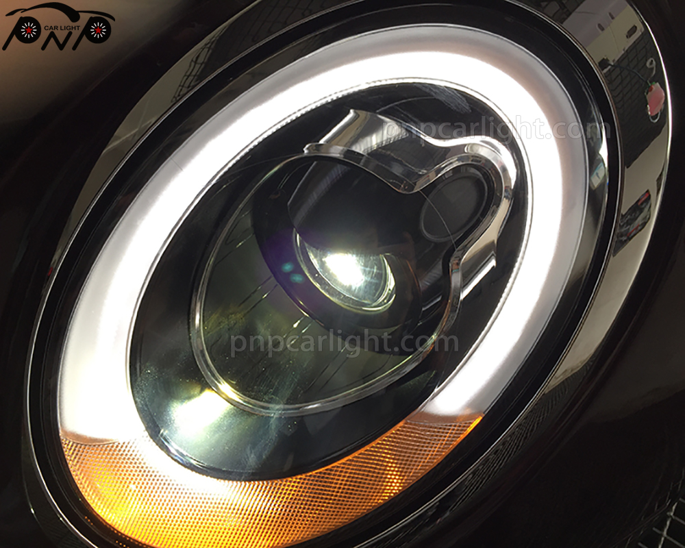 2005 Mini Cooper Headlights