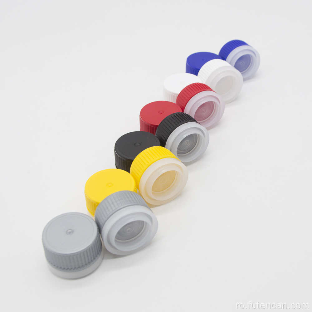 Capac din plastic pentru cutie de aerosoli