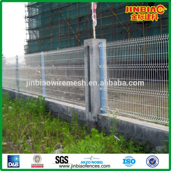 made in china wire mesh fence white coated fencing(ISO9001)                        
                                                                                Supplier's Choice
