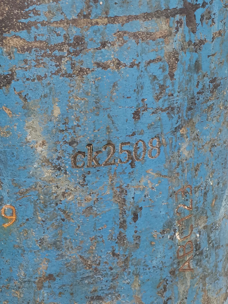 Chuke Intelligent's steel cylinder laser marking machine impressed on-site, with a customer signing a contract immediately after testing, marking a new chapter in the partnership