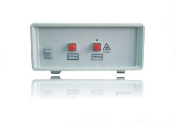 Light Source Fiber Optic Test Equipment Operating Wavelength 1310 / 1550 Benchtop