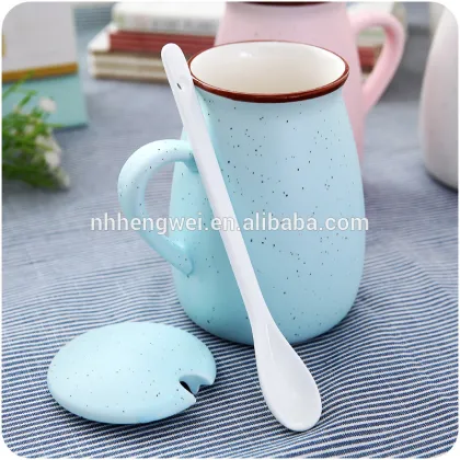 Wholesale custom Bone china couple starbucks ceramic milk coffee cup with lid