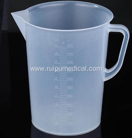 Plastic Measuring Cup with Handle