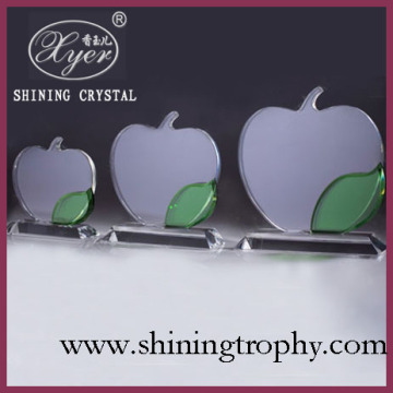 HDA2002 New Design Crystal Apple Award