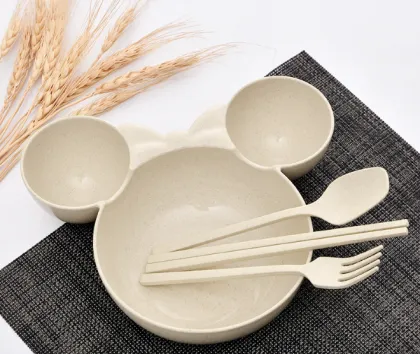 4-Pieces Minnie Mouse Shape Baby Dinnerware