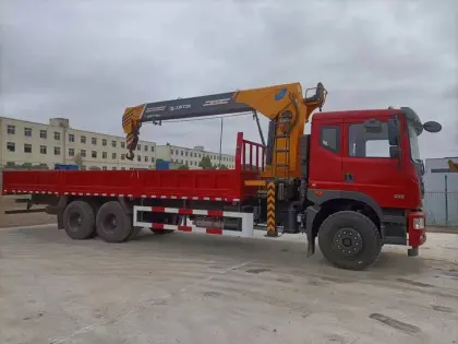 CCC Certificated Construction Machinery Crane Truck