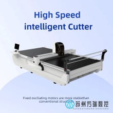 Machine de découpe à grande vitesse standard pour tissu de base