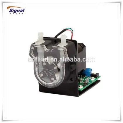 Small pump for analytical instruments
