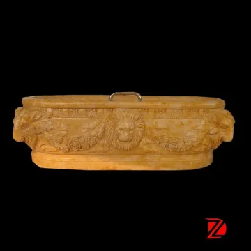 Portable bathtub with lion head