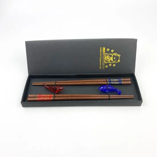 Luxury Wedding Party: Customized Chopsticks Gift Set with Sushi Stick Fish Pattern