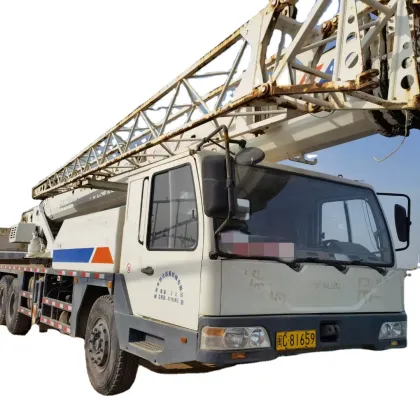 Used Zoomlion 25t Truck Crane QY25V