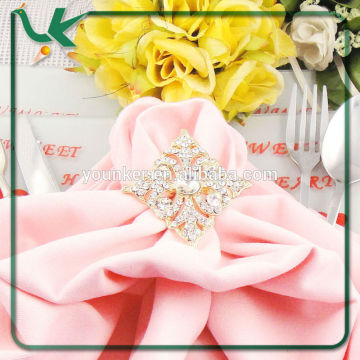 Bulk wholesale Fashion Crystal diamond metal Napkin Ring for wedding