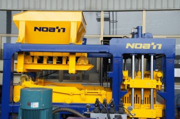 Sell Lowest price Concrete Block Making Machine