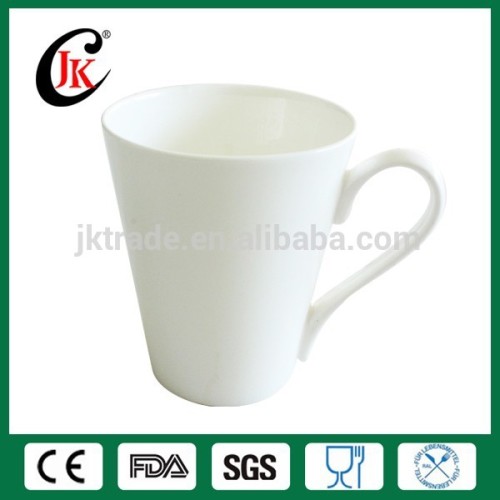 Wholesale white V-shaped ceramic cup