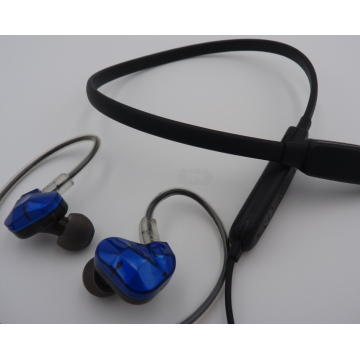 Auriculares inalámbricos deportivos ligeros