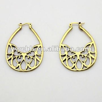 gold ear tops designs