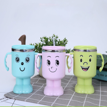 Piala Bayi Cute Baby Cartoon