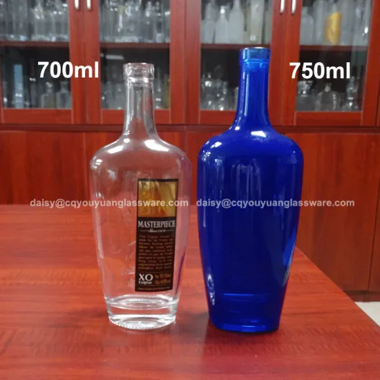 Customizing flask heavy base 750ml glass liquor bottles with cork