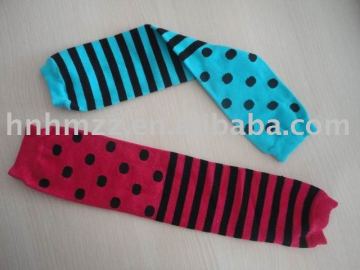 Colorful winter womens' arm warmers
