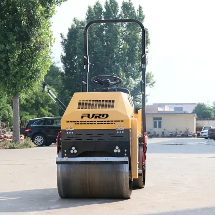 1 ton road construction machinery compactor road roller with engine for sale FYL-880