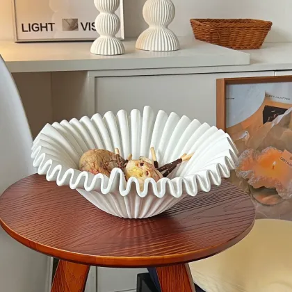 Modern Wave Black French Fruit Bowl Decorative Plate
