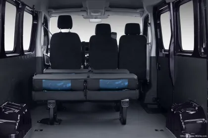 Dongfeng Yufeng 136HP 10-16 Seat Van Truck for Sale