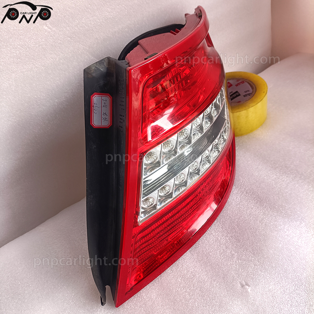 Mercedes C250 Tail Light