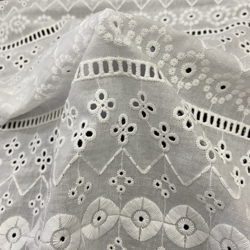 Cotton Eyelet Embroidery Fabric P4