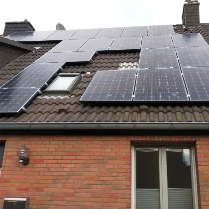 GOODWE ET Series 15-30kw Three Phase MPPT Hybrid Solar Inverter for Large Residential or Small Commercial Use