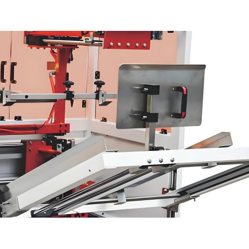 ماكينة تركيب الكرتون منخفضة السرعة ذات التشكيل المؤازر